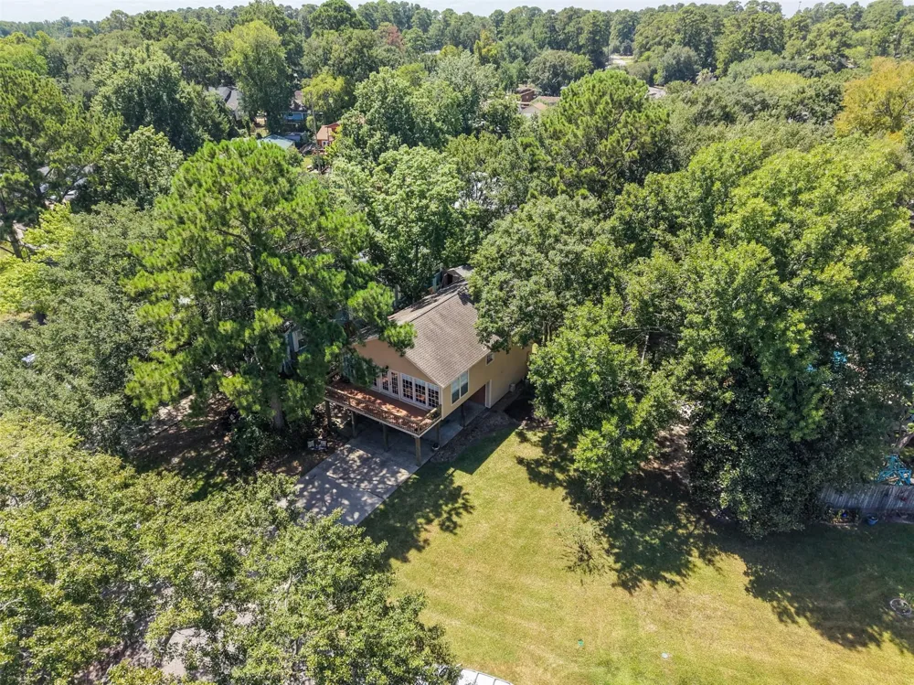 14219 Shadow Bay Drive #J Willis, TX 77318