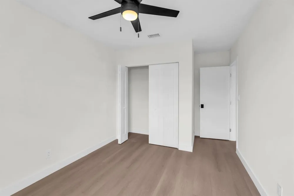176 NW 106th Terrace Pembroke Pines, FL 33026
