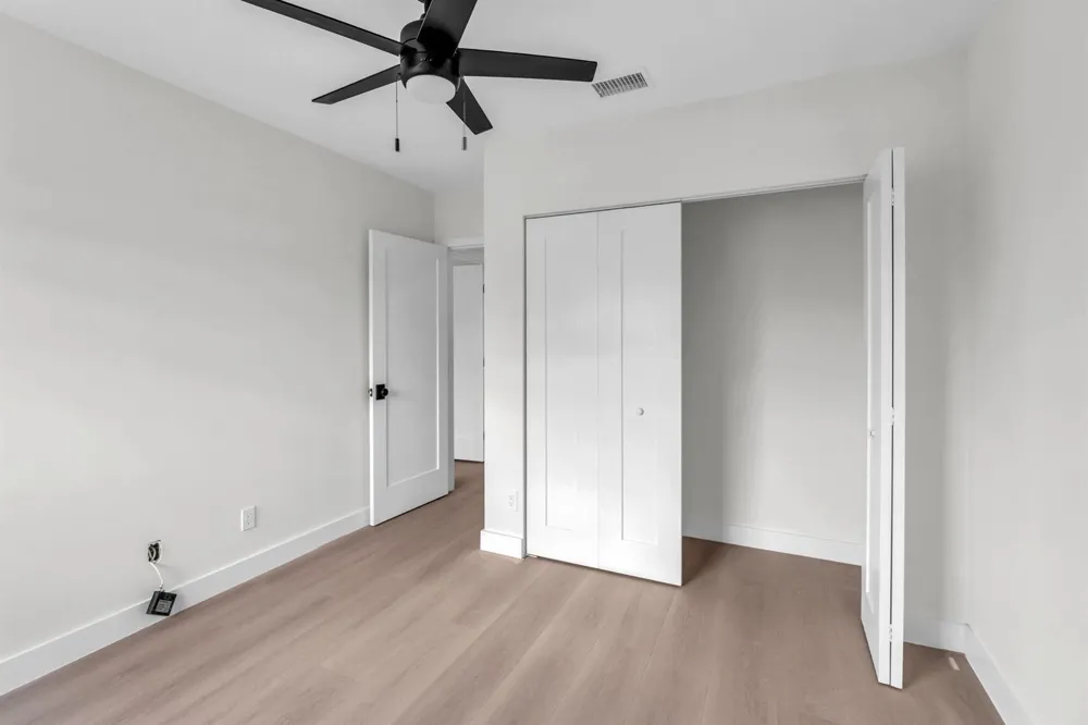 176 NW 106th Terrace Pembroke Pines, FL 33026