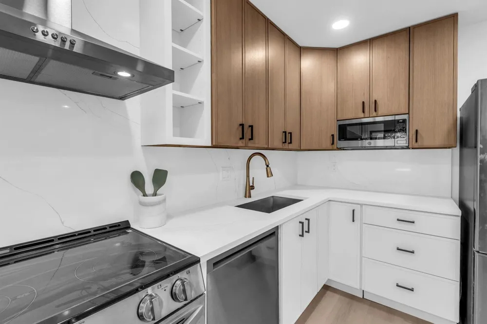 176 NW 106th Terrace Pembroke Pines, FL 33026