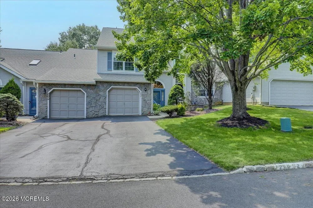 202 Century Way Manalapan, NJ 07726