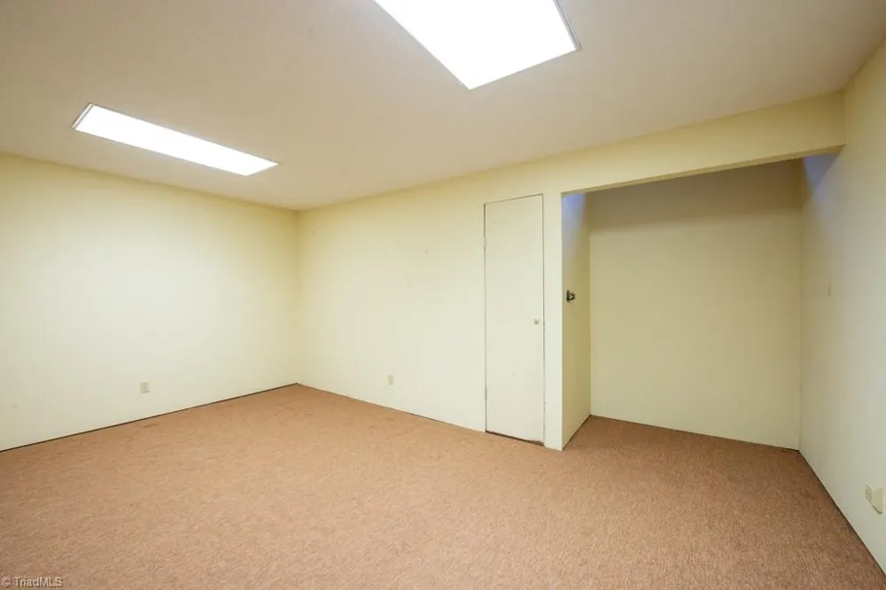 1943 A Eastchester Drive High Point, NC 27265