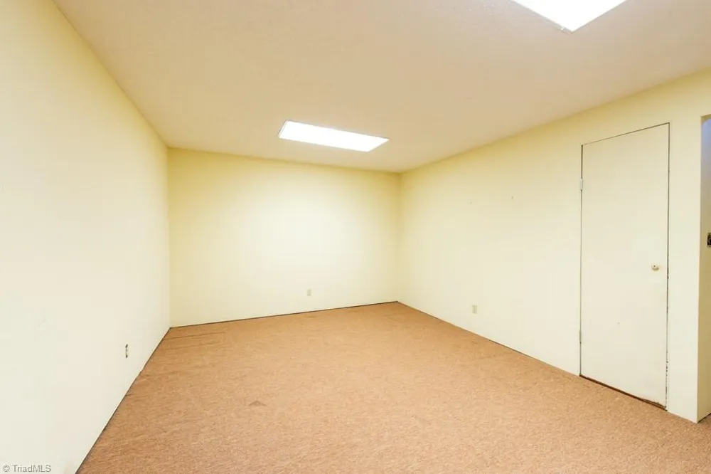 1943 A Eastchester Drive High Point, NC 27265