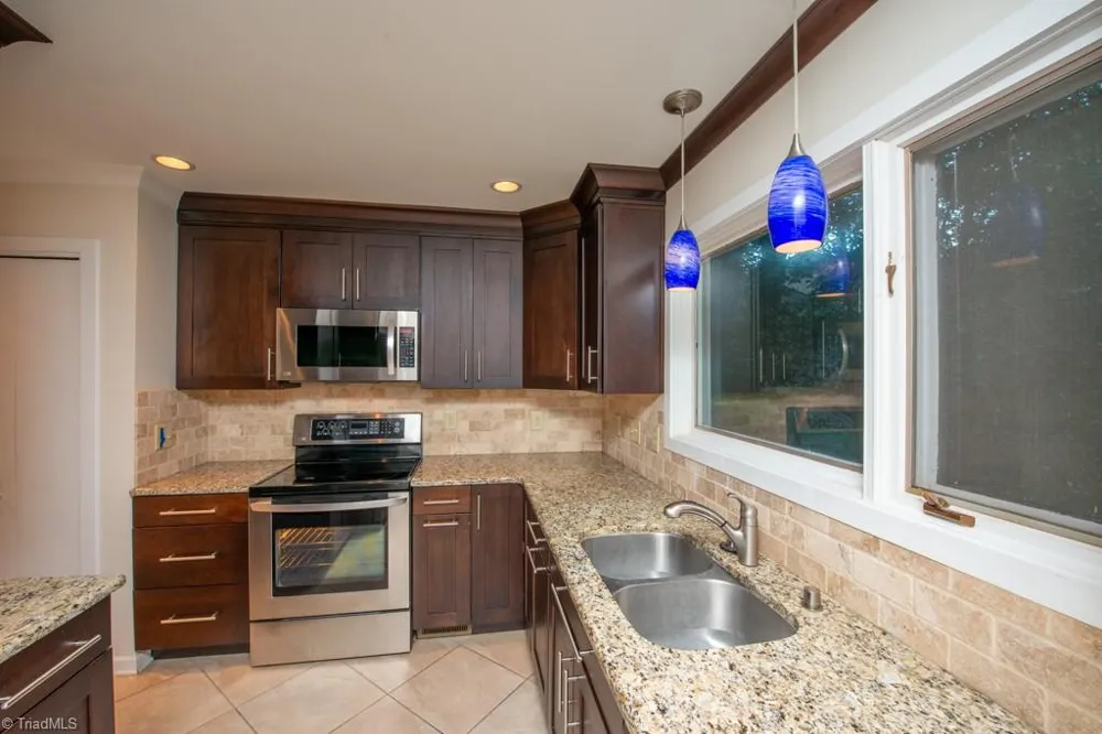 1943 A Eastchester Drive High Point, NC 27265