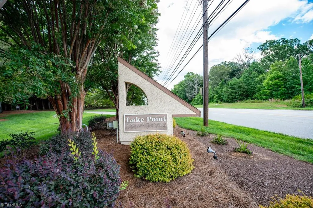 1943 A Eastchester Drive High Point, NC 27265