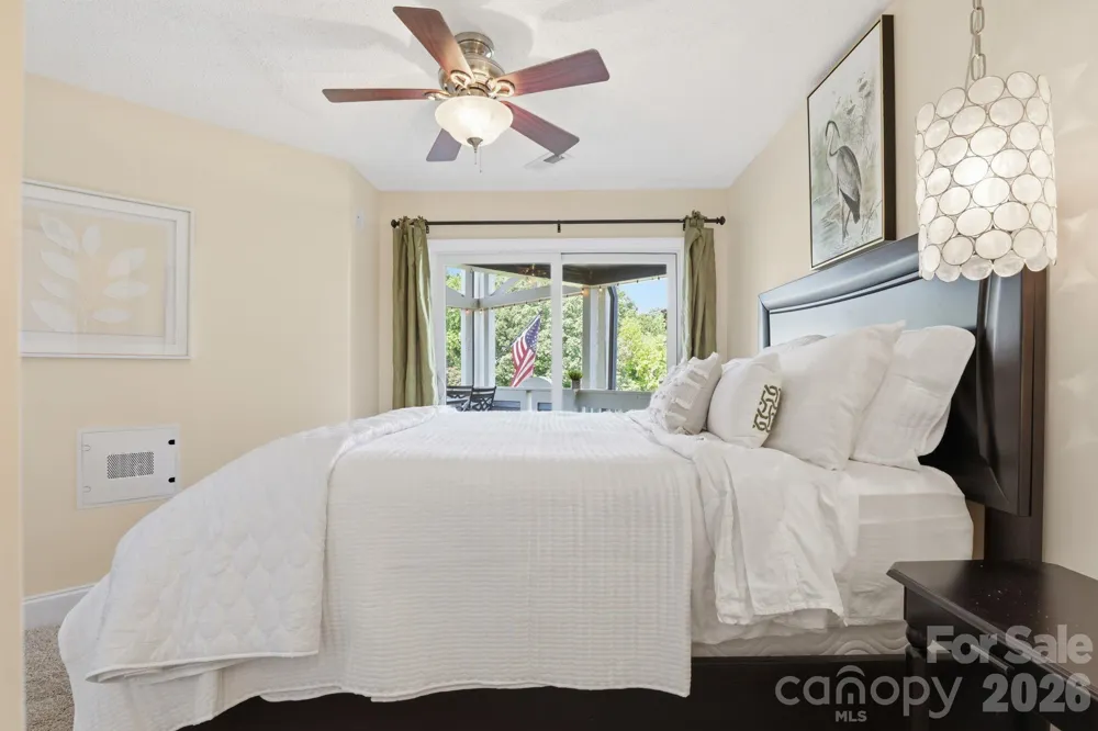 2135 Regatta Lane #311 Denver, NC 28037
