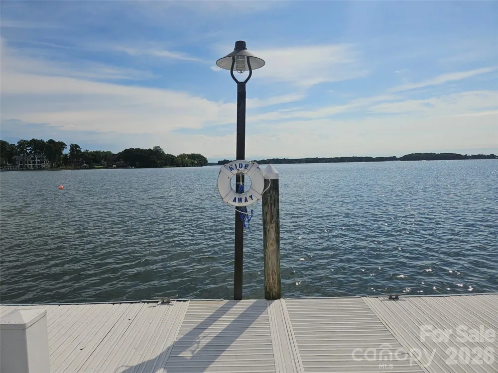 2135 Regatta Lane #311 Denver, NC 28037