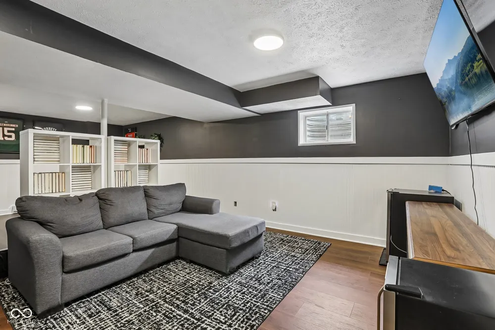 7974 Cobblesprings Drive Avon, IN 46123