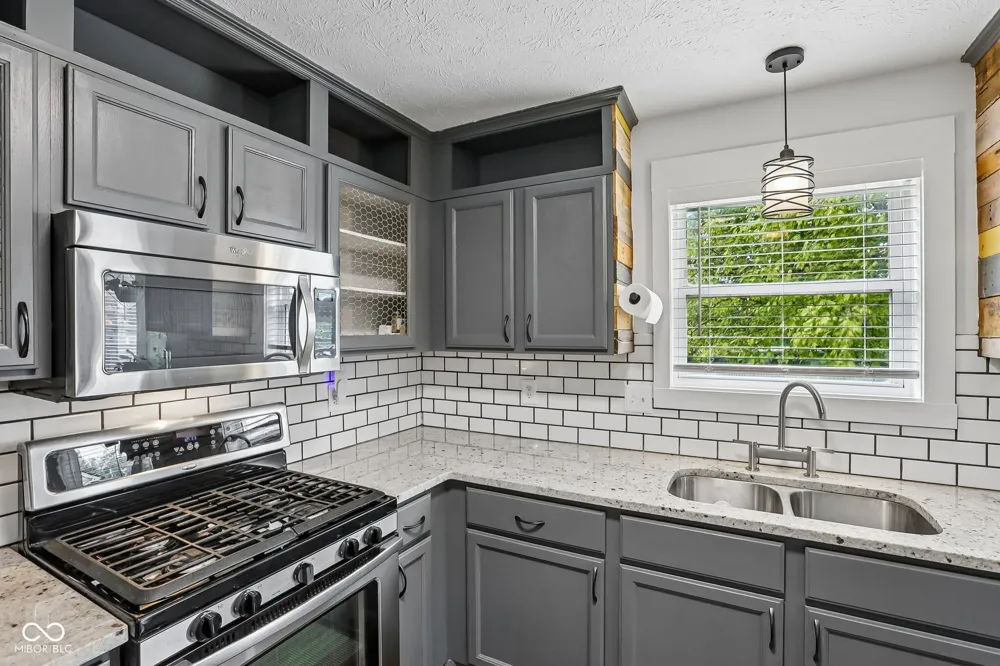 7974 Cobblesprings Drive Avon, IN 46123