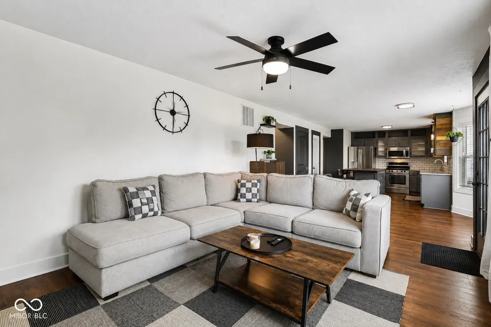 7974 Cobblesprings Drive Avon, IN 46123
