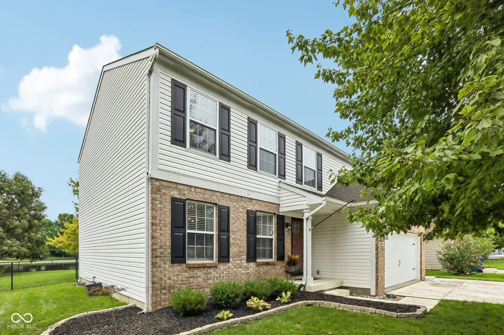 7974 Cobblesprings Drive Avon, IN 46123