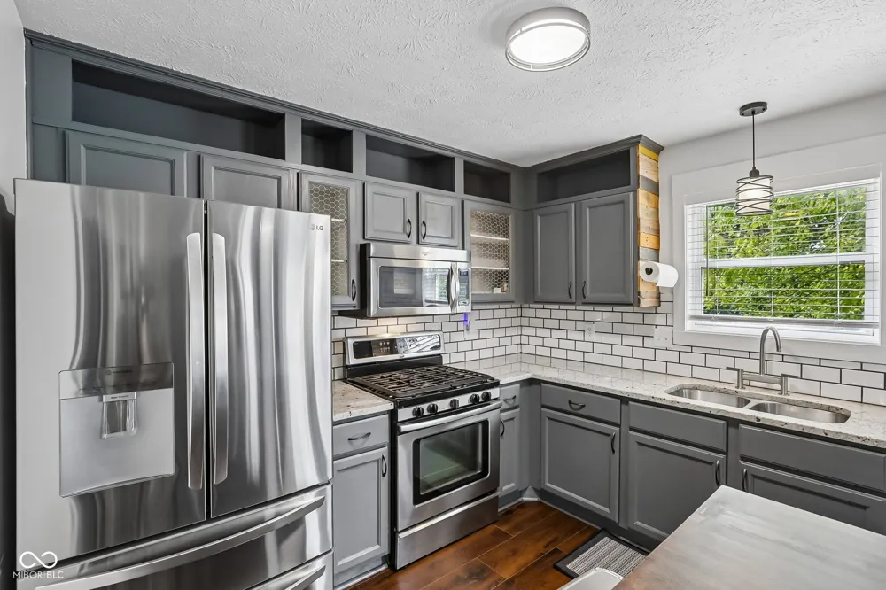 7974 Cobblesprings Drive Avon, IN 46123