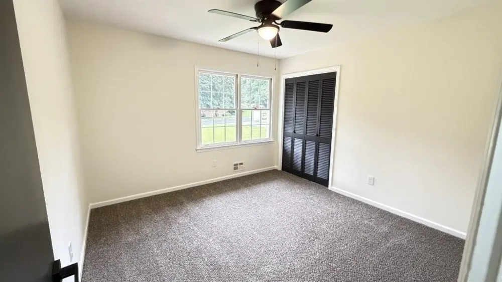 5698 CRESTWOOD DRIVE Stone Mountain, GA 30087