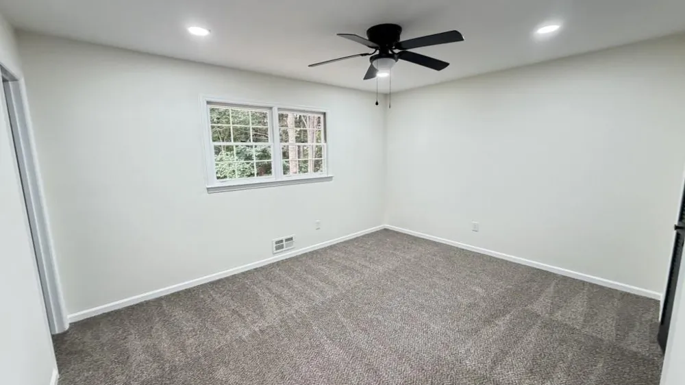 5698 CRESTWOOD DRIVE Stone Mountain, GA 30087
