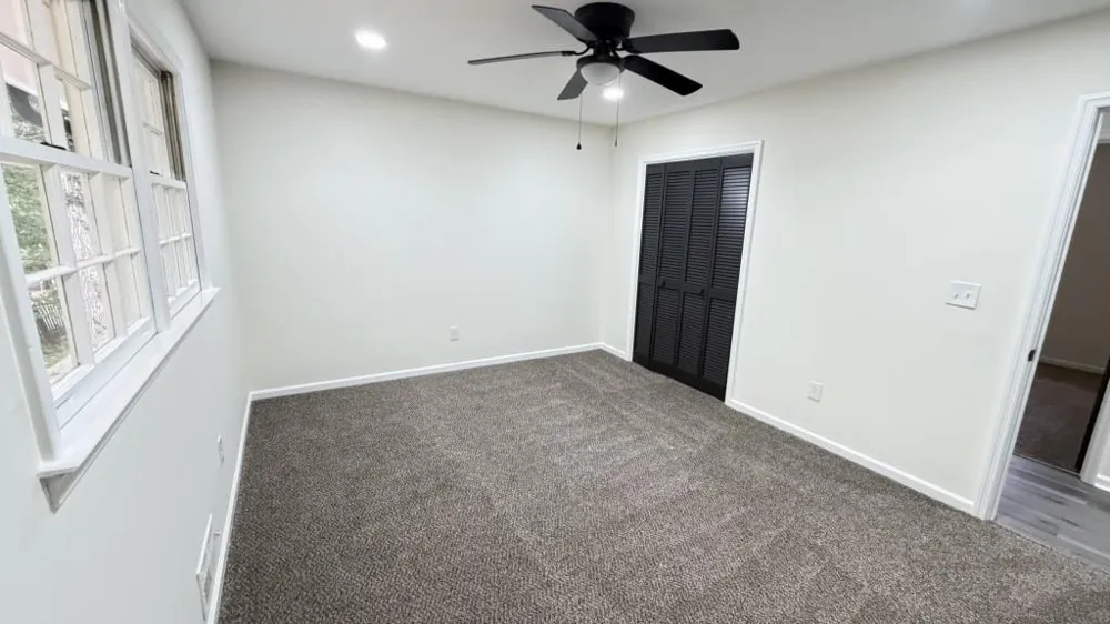 5698 CRESTWOOD DRIVE Stone Mountain, GA 30087