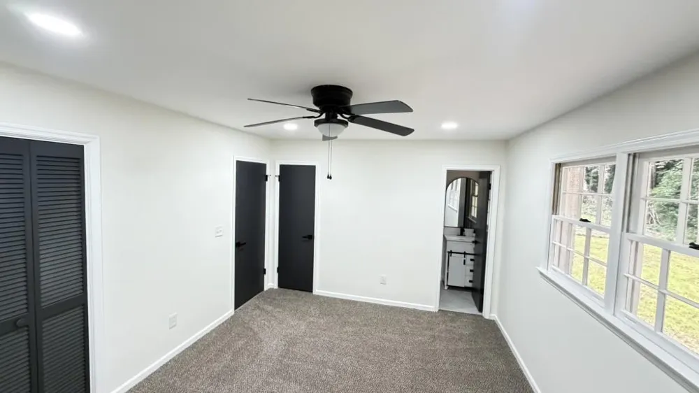 5698 CRESTWOOD DRIVE Stone Mountain, GA 30087