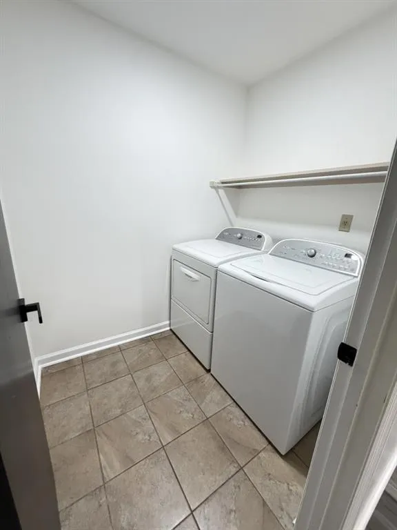 5698 CRESTWOOD DRIVE Stone Mountain, GA 30087