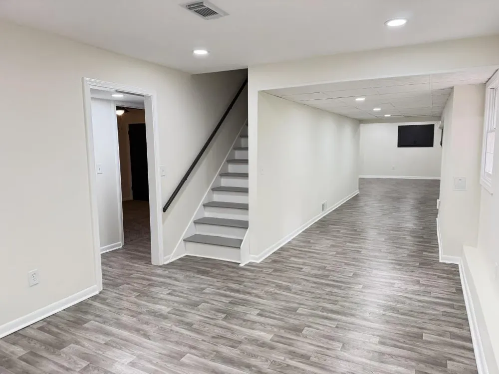 5698 CRESTWOOD DRIVE Stone Mountain, GA 30087