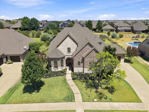 798 Amherst Drive