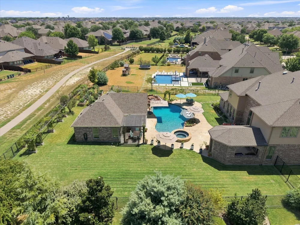 798 Amherst Drive Rockwall, TX 75087