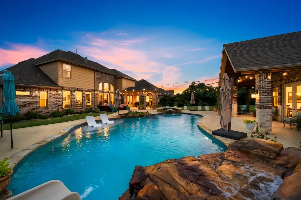 798 Amherst Drive Rockwall, TX 75087