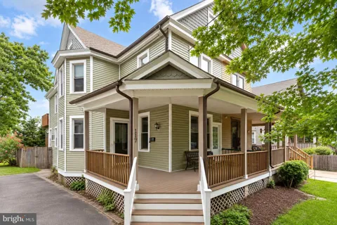 117 W SUMMIT AVENUE #A