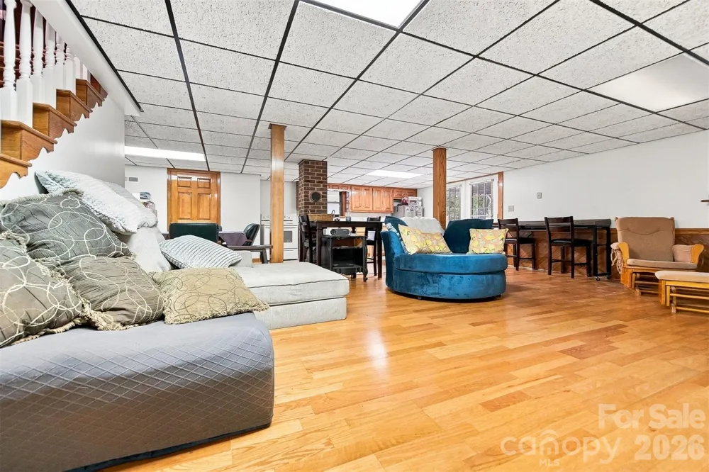 512 Garrou Avenue SE Valdese, NC 28690