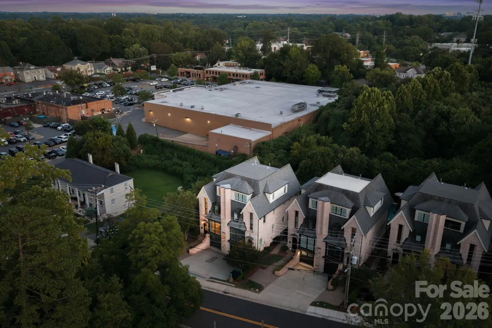 818 Ideal Way Charlotte, NC 28203