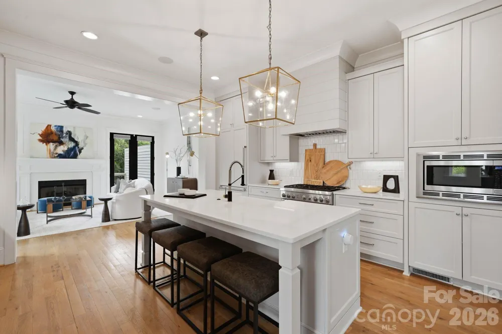 818 Ideal Way Charlotte, NC 28203