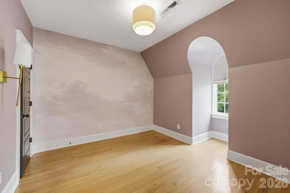 818 Ideal Way Charlotte, NC 28203