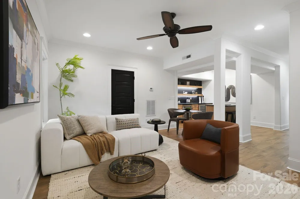 818 Ideal Way Charlotte, NC 28203