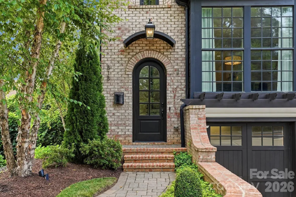 818 Ideal Way Charlotte, NC 28203