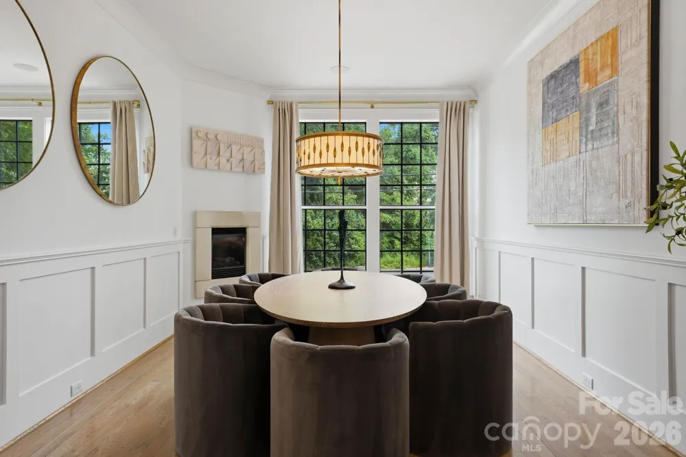 818 Ideal Way Charlotte, NC 28203