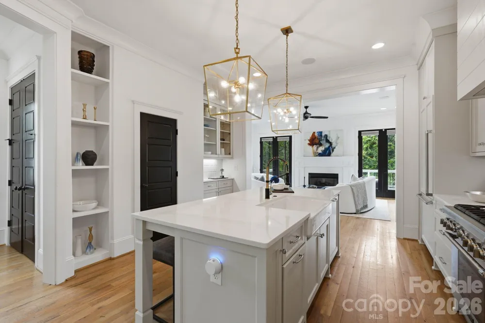 818 Ideal Way Charlotte, NC 28203