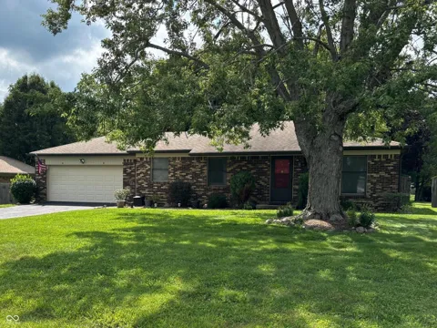 2932 High Acres East Street