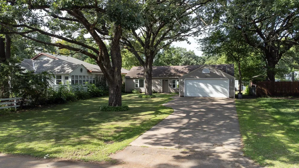 1206 2nd Street Princeton, MN 55371