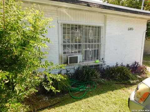 640-642 Morningview