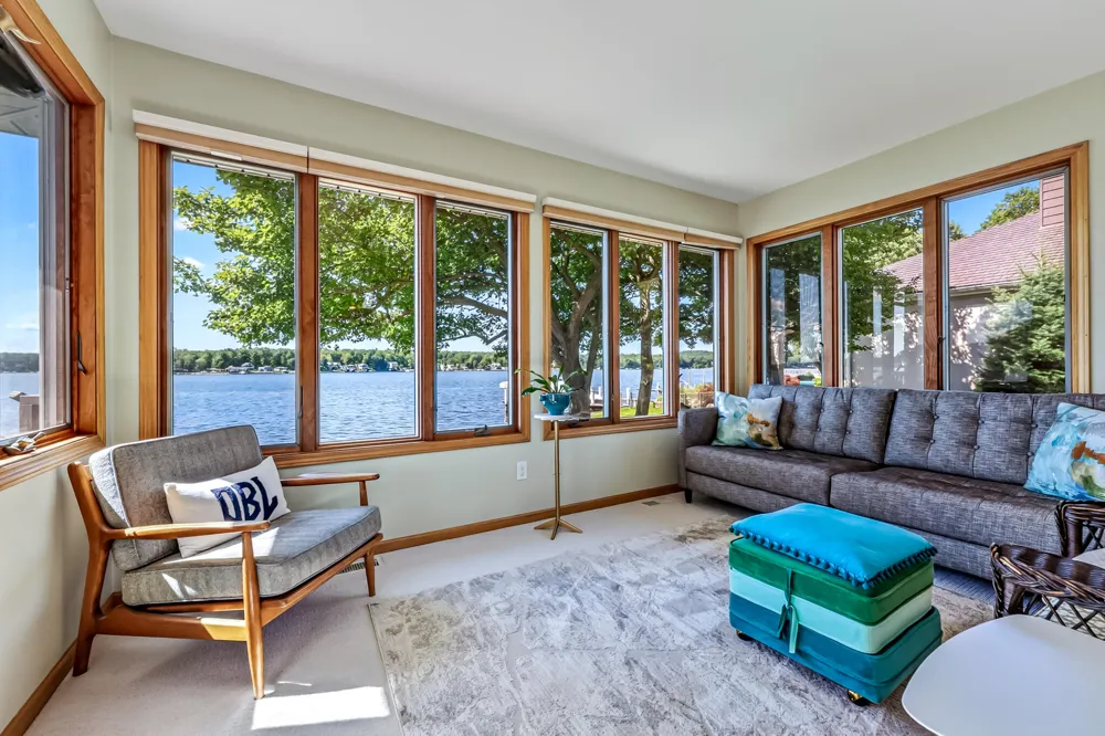 817 E Lake Road Pentwater, MI 49449