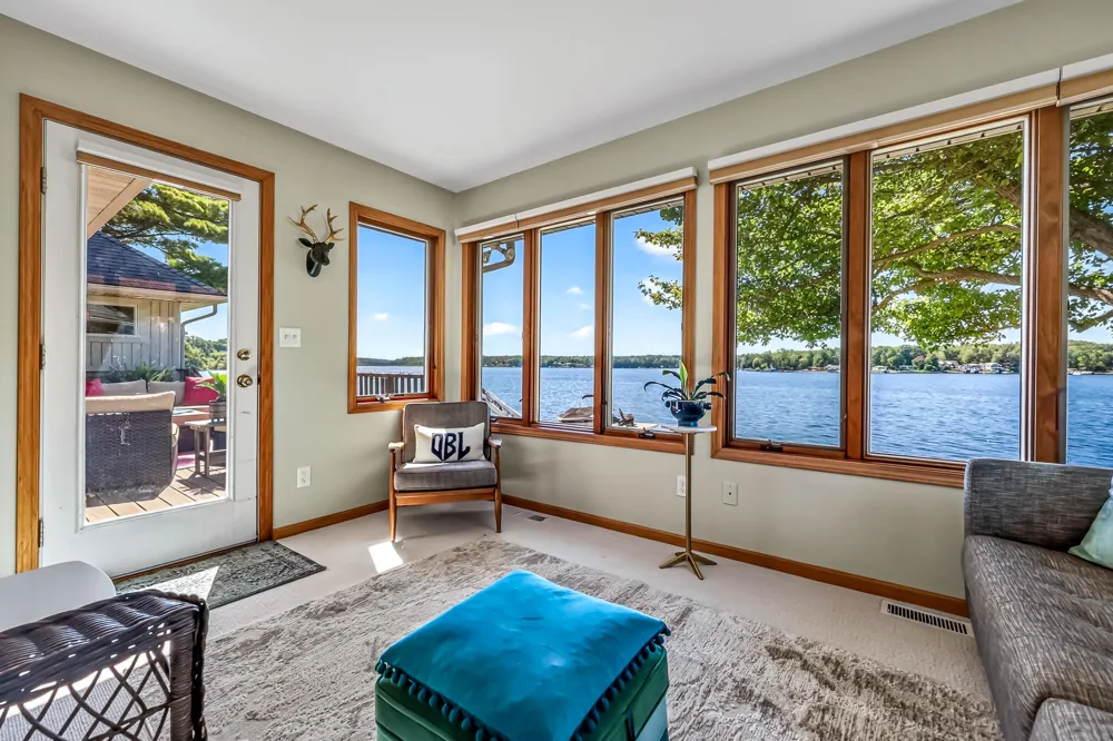 817 E Lake Road Pentwater, MI 49449