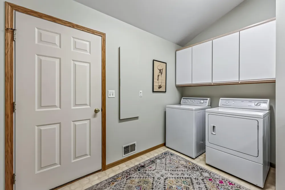 817 E Lake Road Pentwater, MI 49449