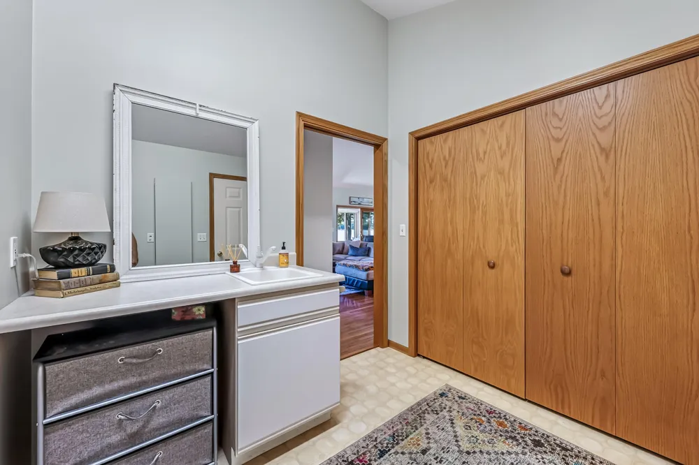 817 E Lake Road Pentwater, MI 49449