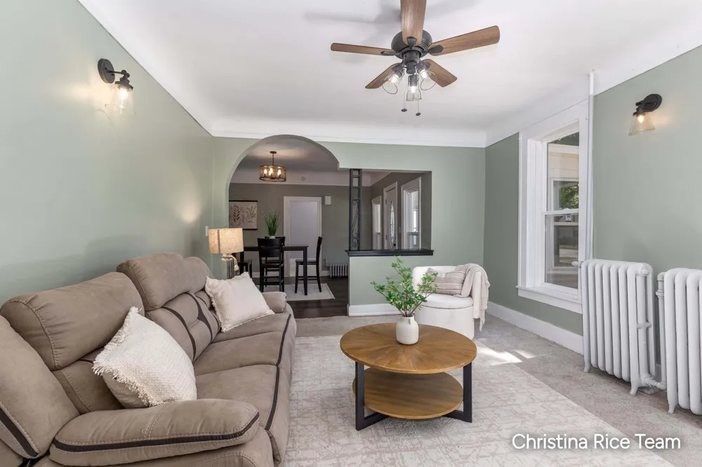 412 W Montcalm Street Greenville, MI 48838