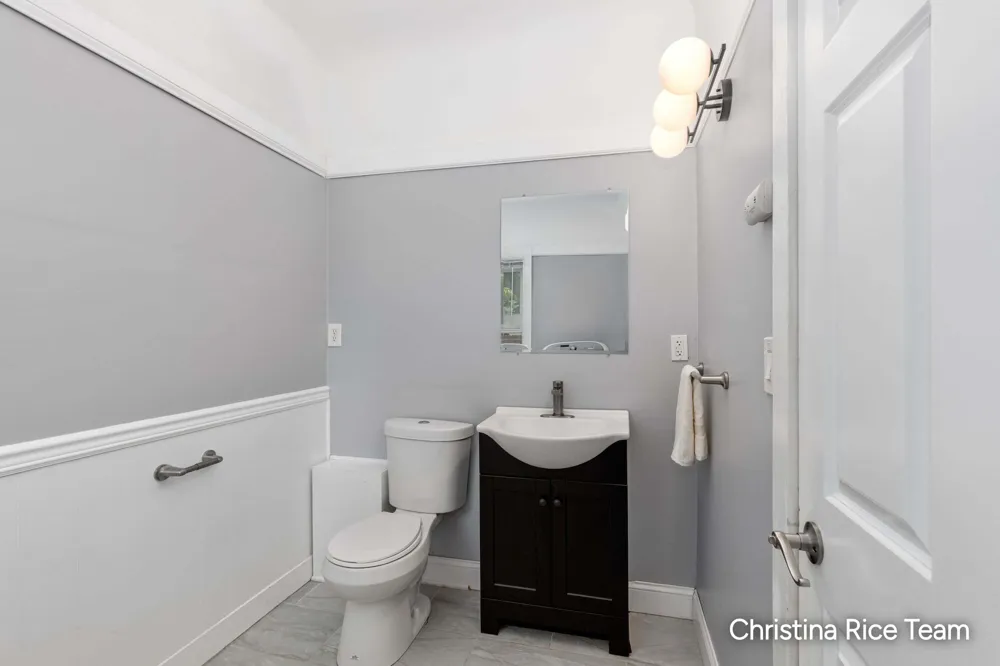 412 W Montcalm Street Greenville, MI 48838