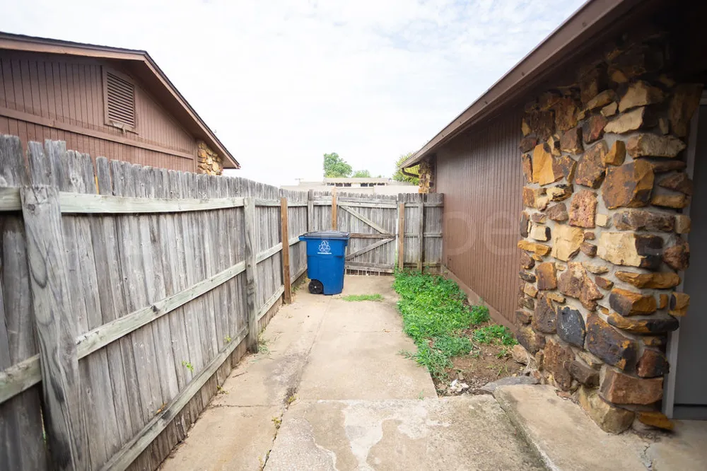5106 S 75th EastAvenue Tulsa, OK 74145