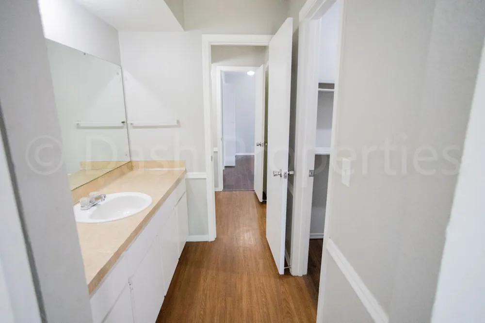 5106 S 75th EastAvenue Tulsa, OK 74145