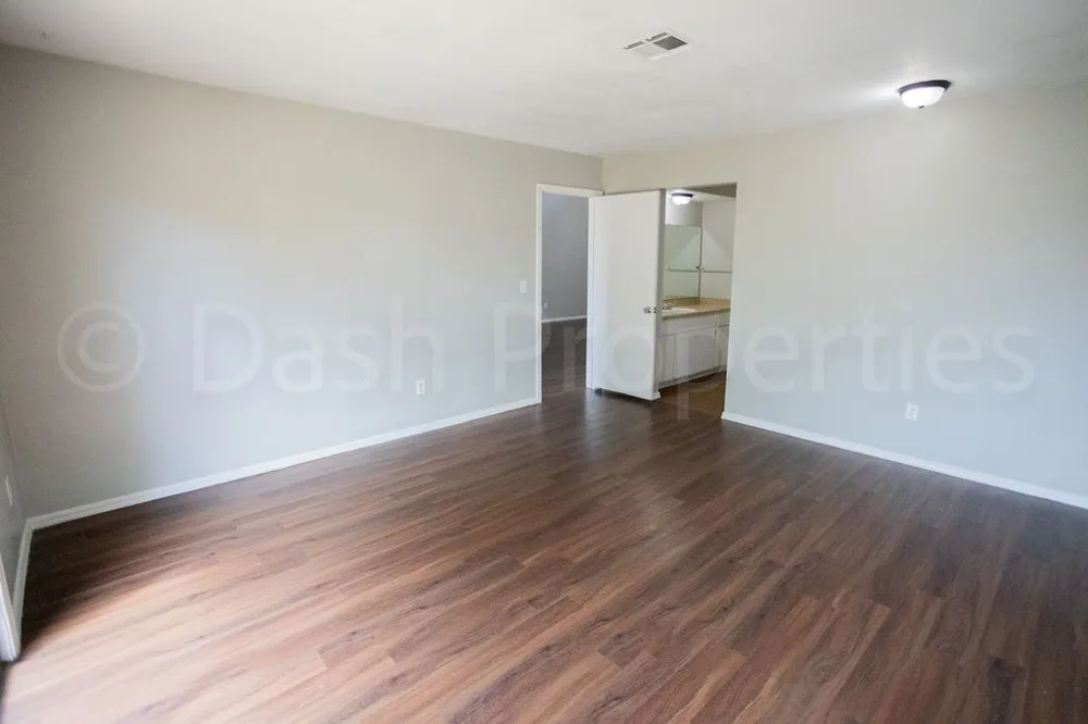 5106 S 75th EastAvenue Tulsa, OK 74145