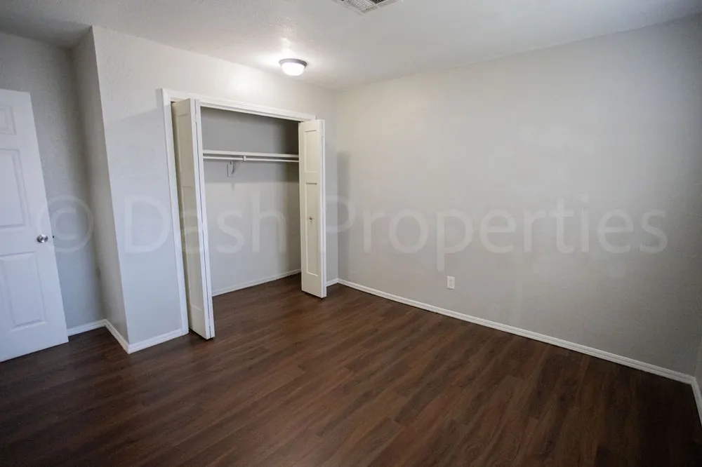 5106 S 75th EastAvenue Tulsa, OK 74145