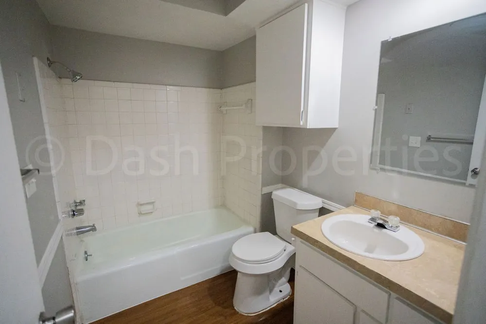 5106 S 75th EastAvenue Tulsa, OK 74145