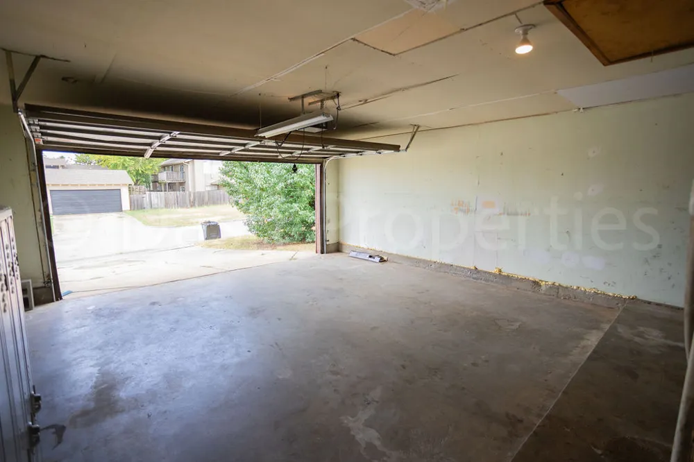 5106 S 75th EastAvenue Tulsa, OK 74145