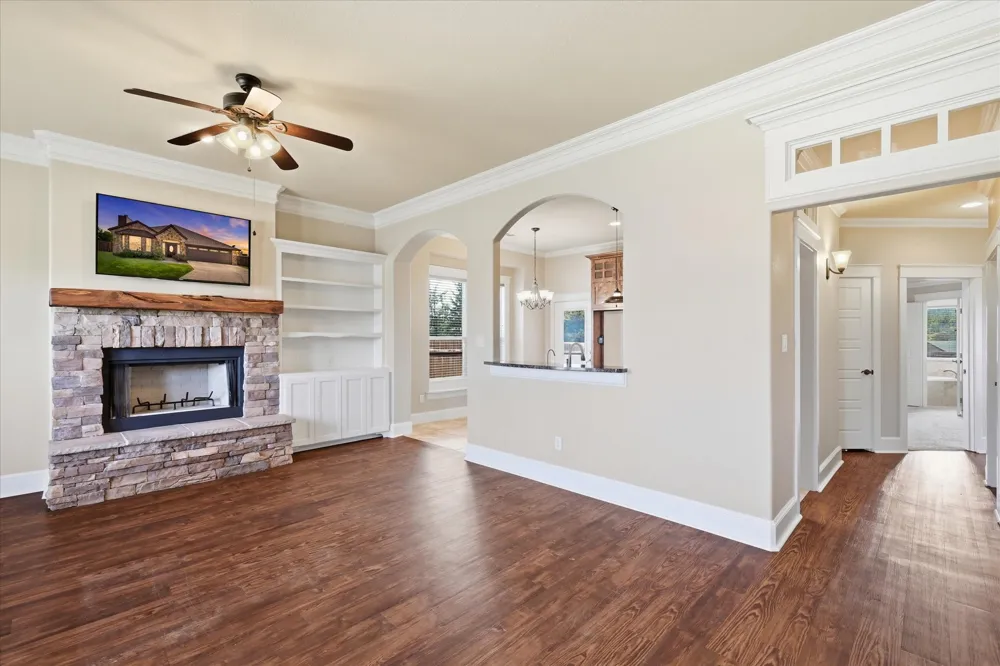 2010 Maxwell Court Aubrey, TX 76227